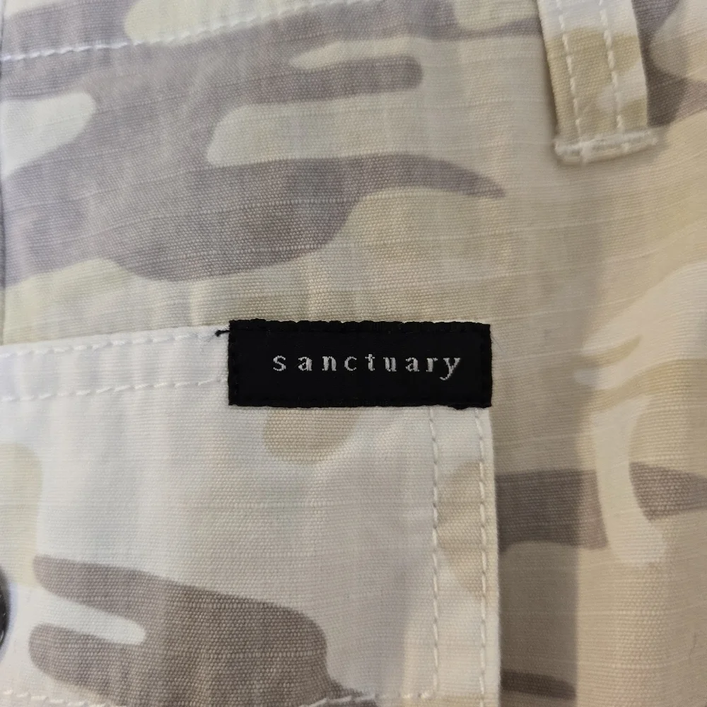 SANCTUARY White and Gray Camouflage Mini Skirt 100% Cotton Size 27